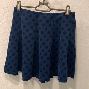Polka dot navy short skirt